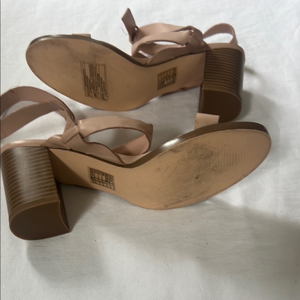 Forever 21 Tan Block Heel Strappy Heels - Picture 4 of 5